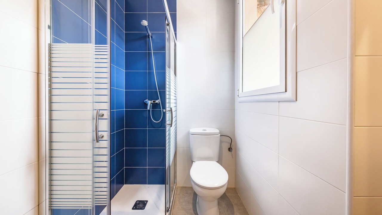 Photo of Bathroom in Sants