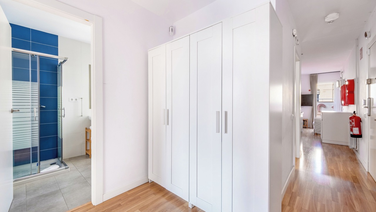 Photo of Bathroom in Sants