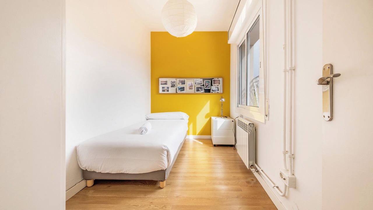 Photo of Bedroom in Sants