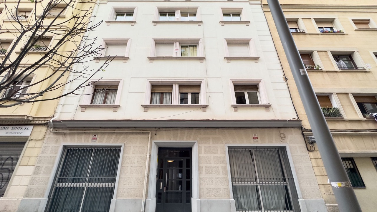 Photo of Outdoor in Sants