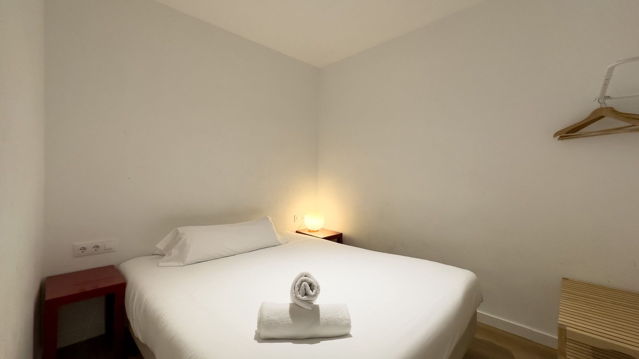 Photo of Bedroom in Sants