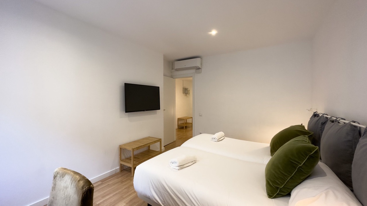 Photo of Bedroom in Sants