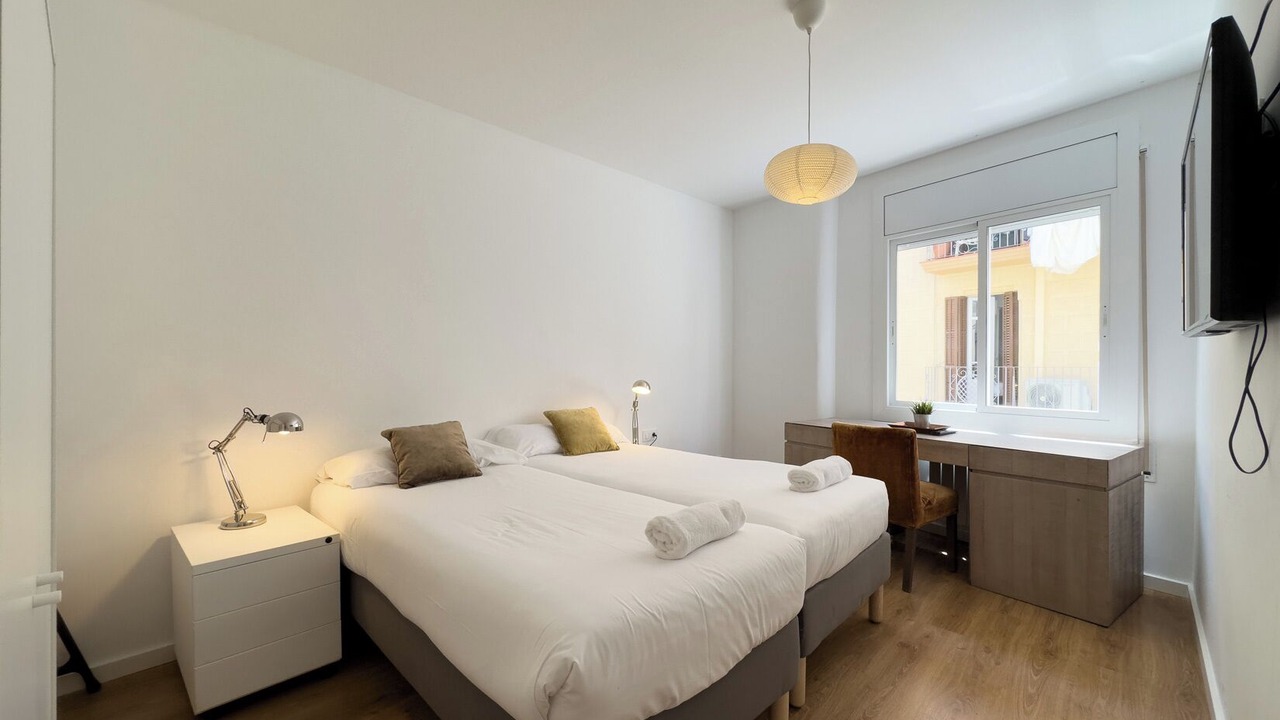Photo of Bedroom in Sants