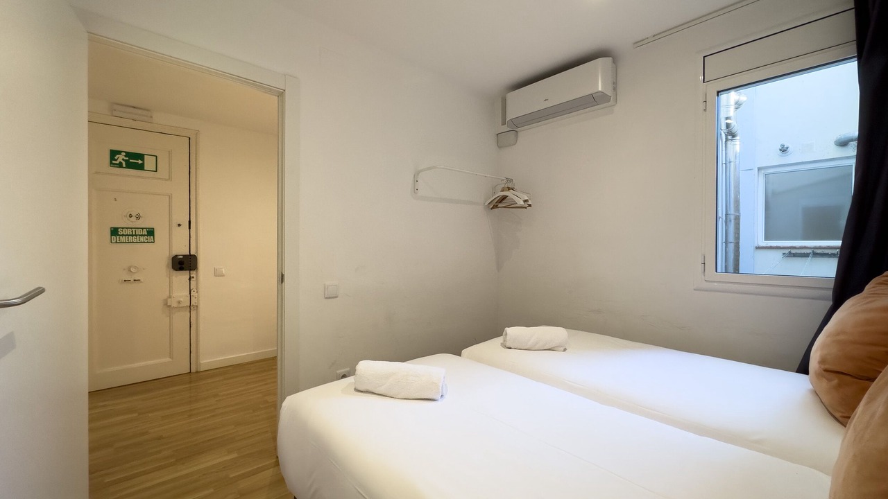 Photo of Bedroom in Sants