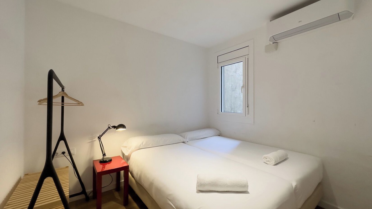 Photo of Bedroom in Sants