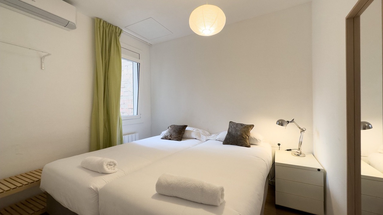 Photo of Bedroom in Sants