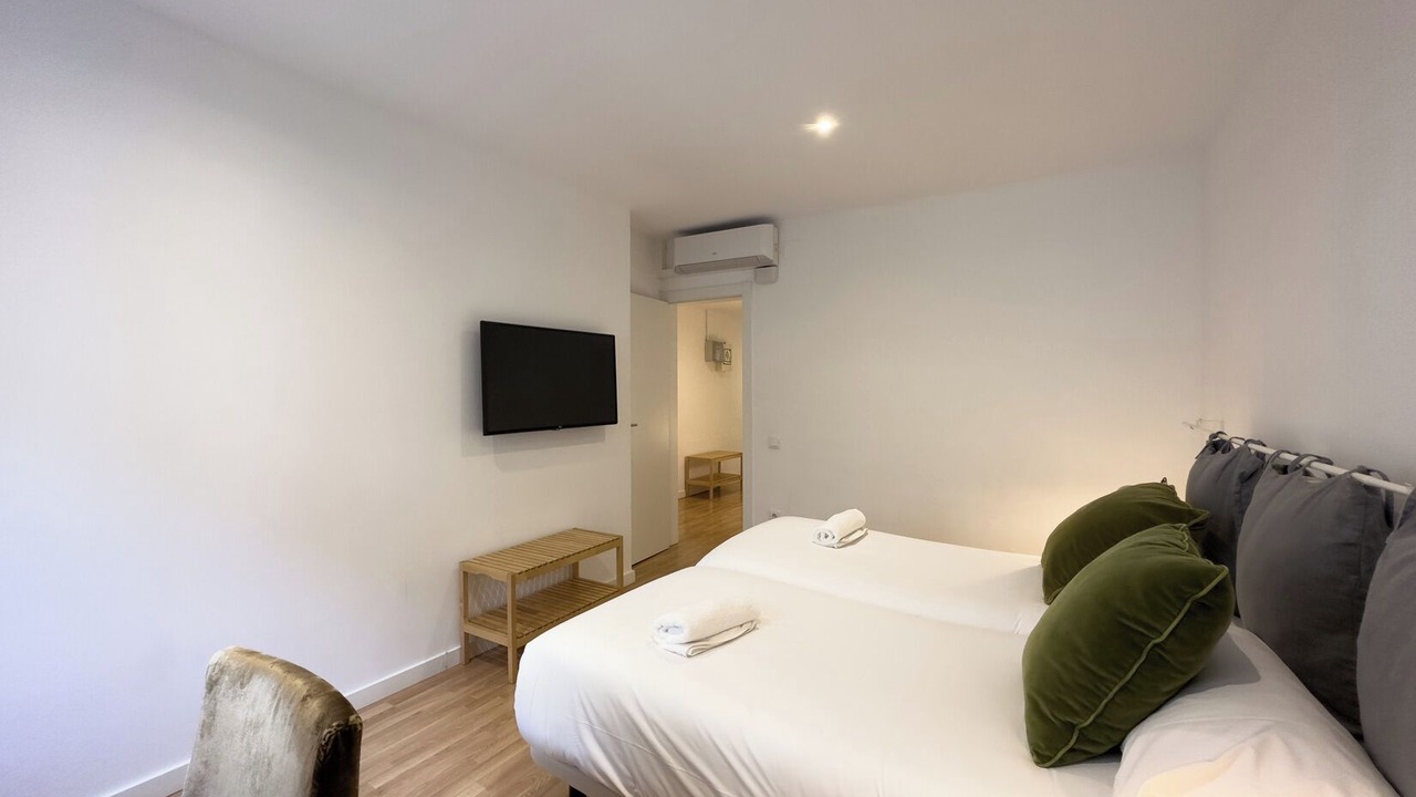 Photo of Bedroom in Sants
