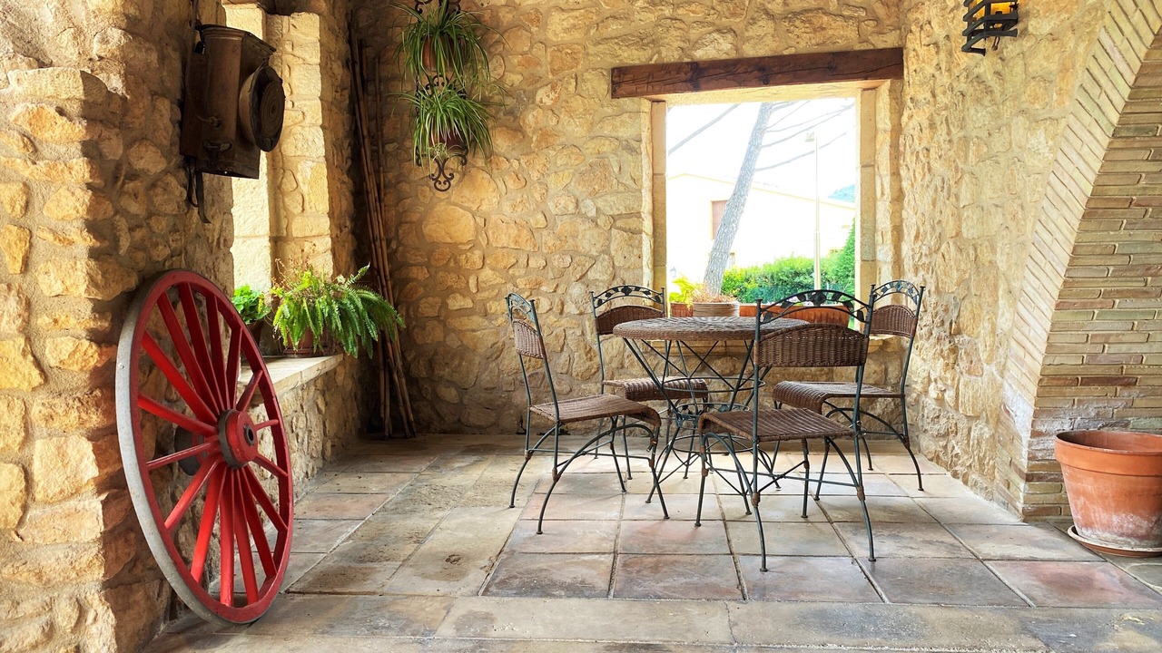 Photo of Outdoor in Castellet