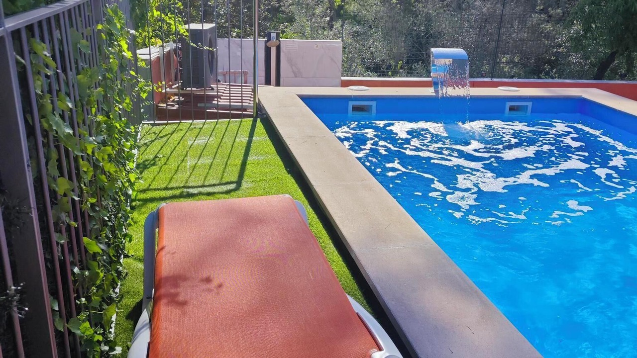 Photo of Outdoor in Sant Esteve Sesrovires