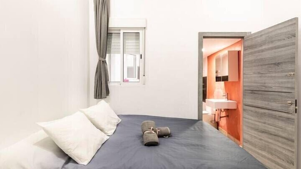 Photo of Bedroom in Badalona