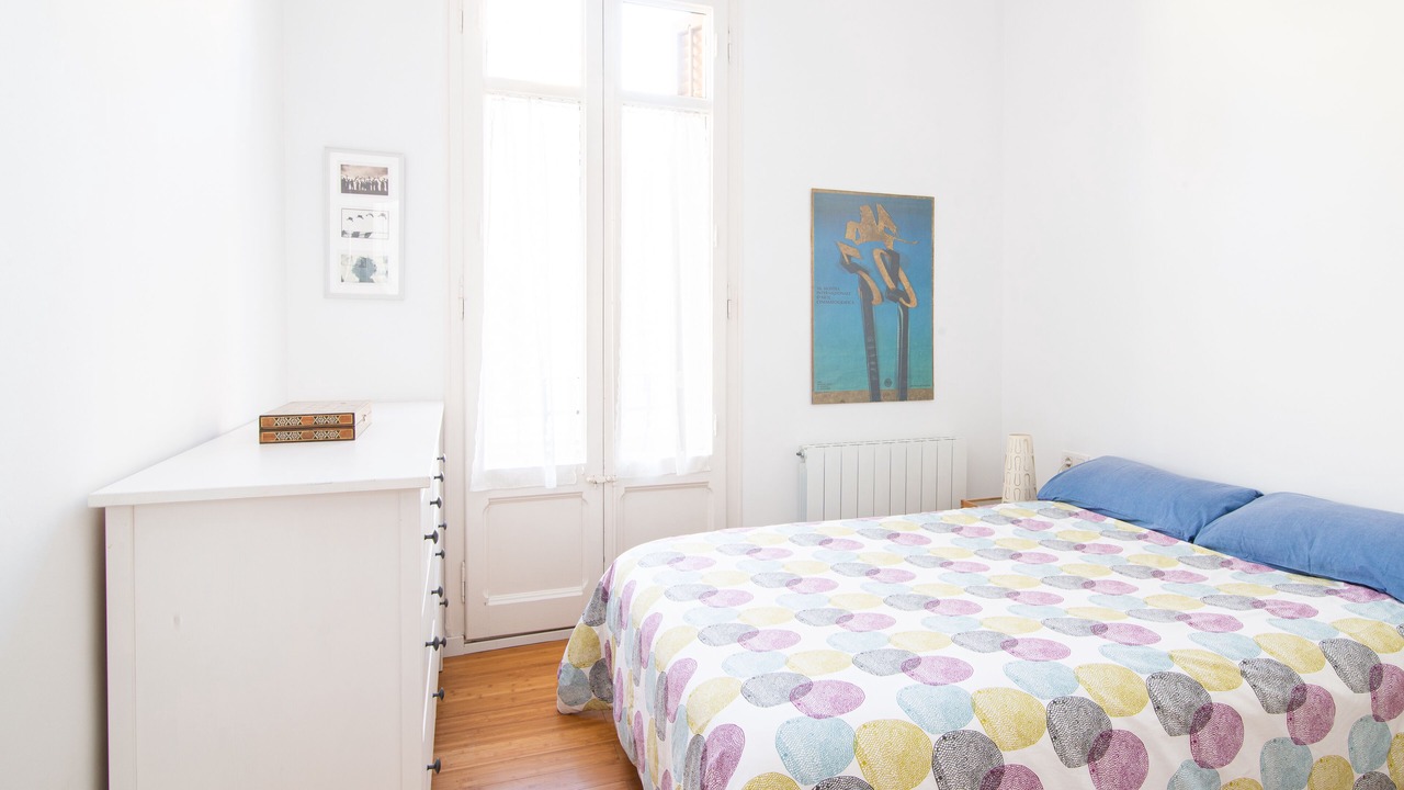 Photo of Bedroom in El Poble-sec