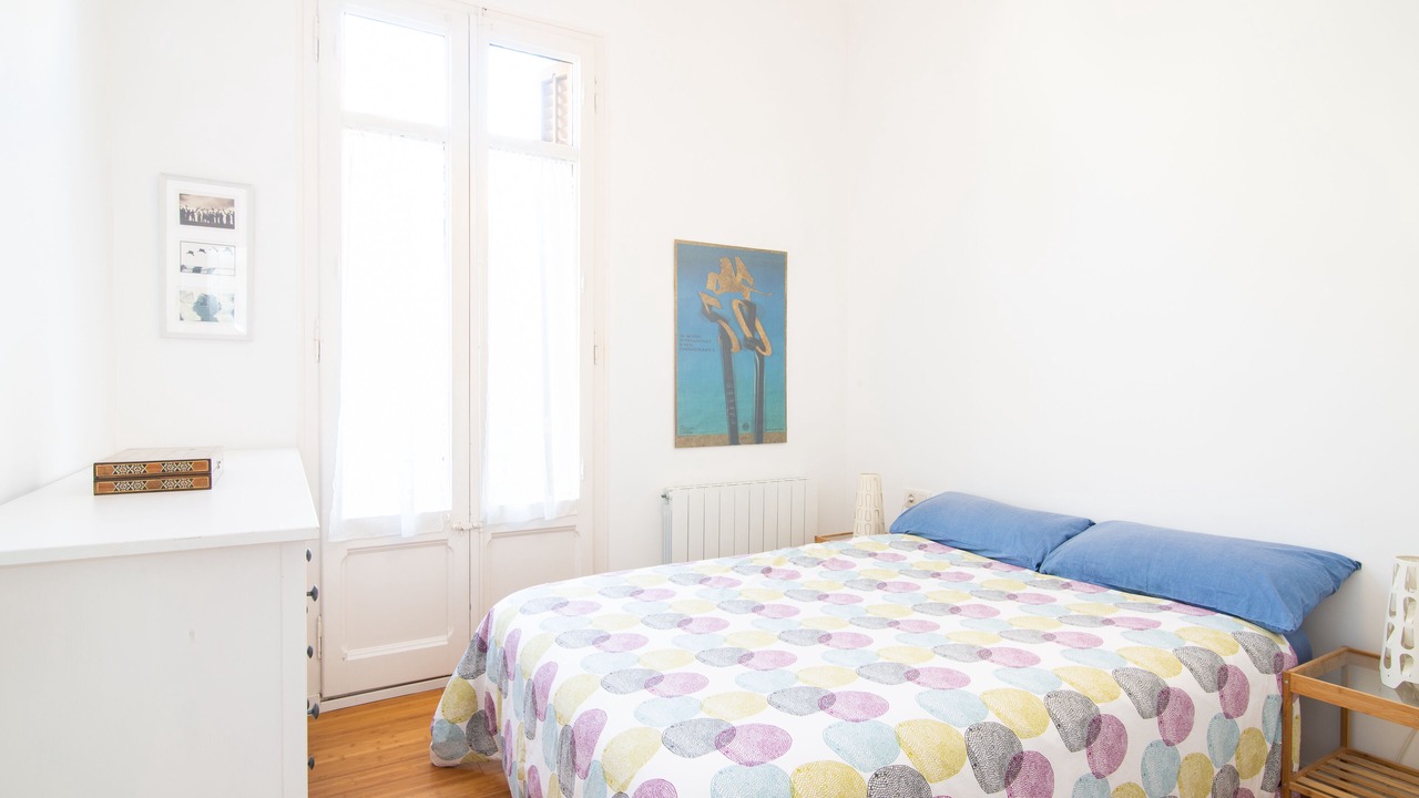 Photo of Bedroom in El Poble-sec