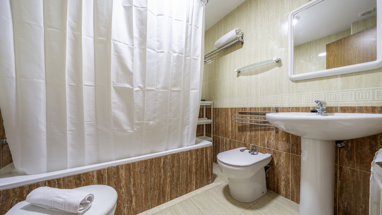 Photo of Bathroom in Palafolls