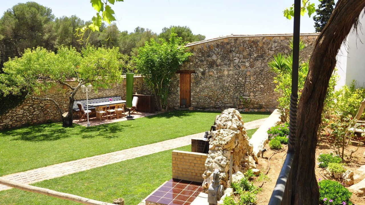 Photo of Outdoor in Castellet i la Gornal