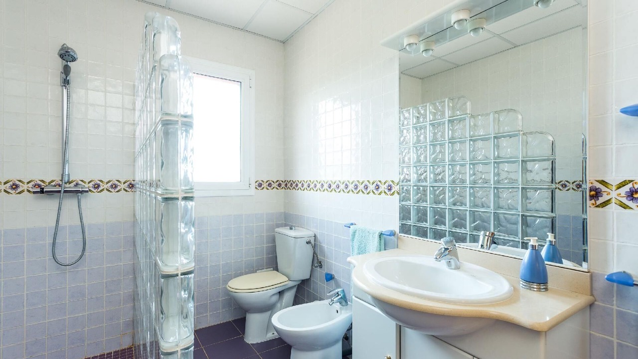 Photo of Bathroom in Castellet i la Gornal
