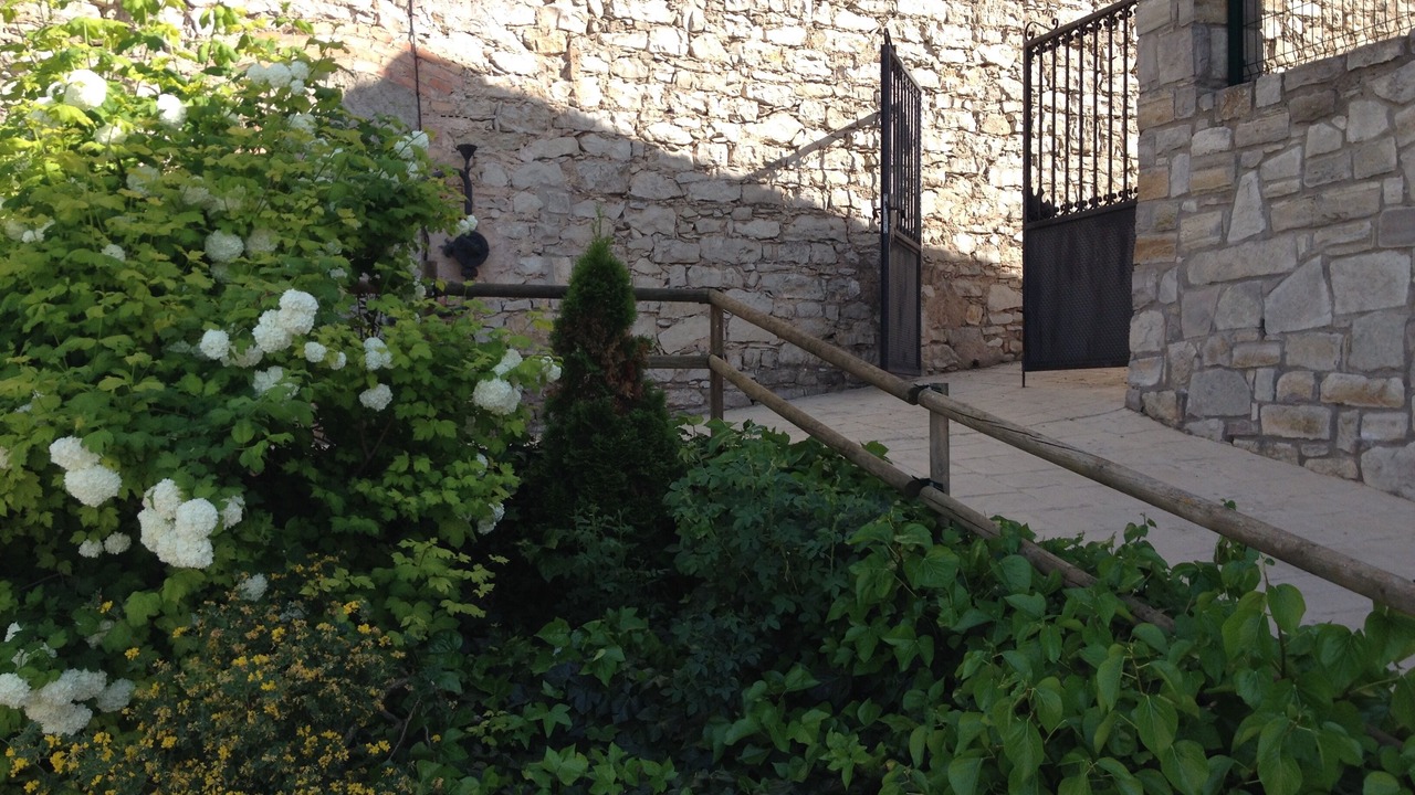 Photo of Outdoor in Aleny