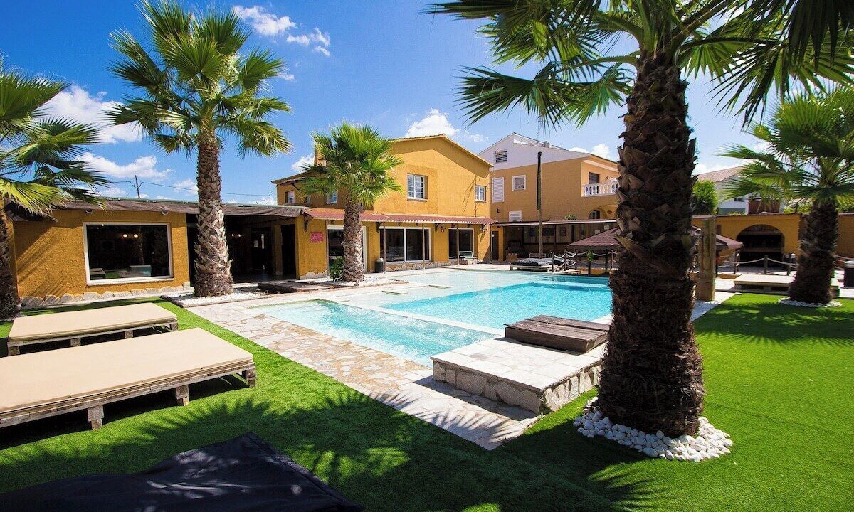 Photo of Outdoor in Rubi