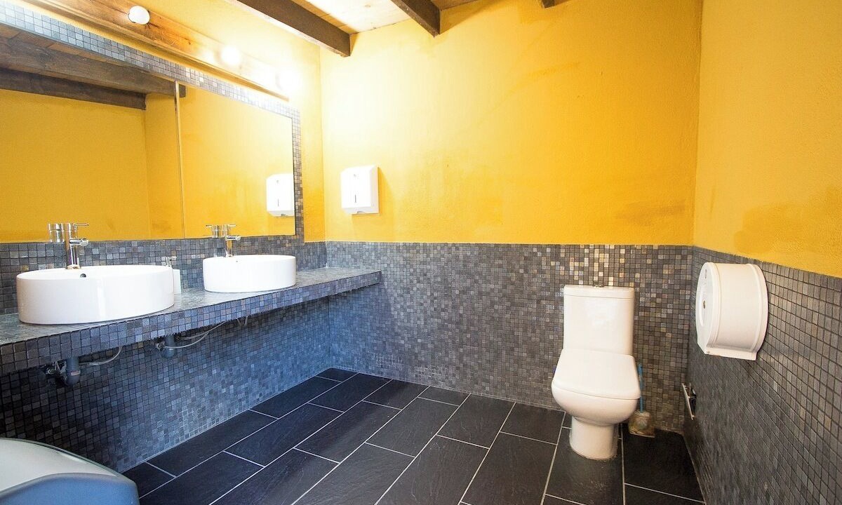 Photo of Bathroom in Rubi