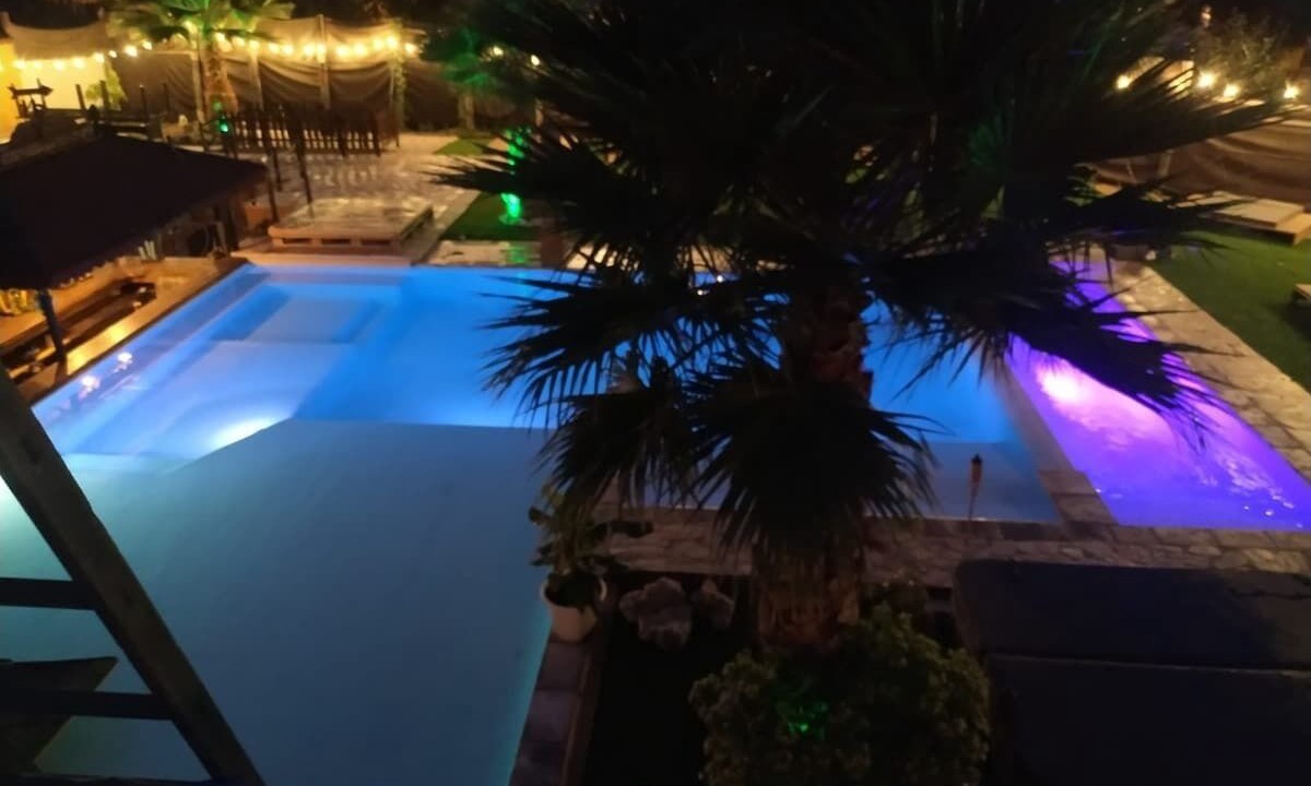 Photo of Outdoor in Rubi