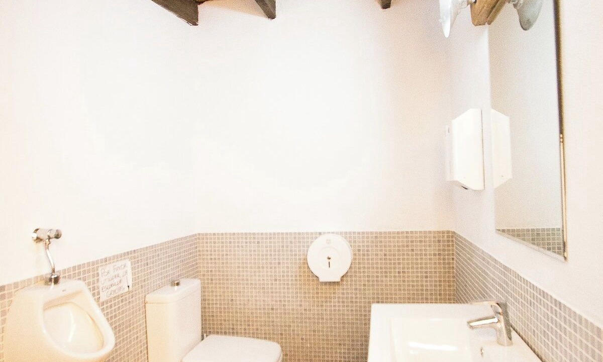 Photo of Bathroom in Rubi