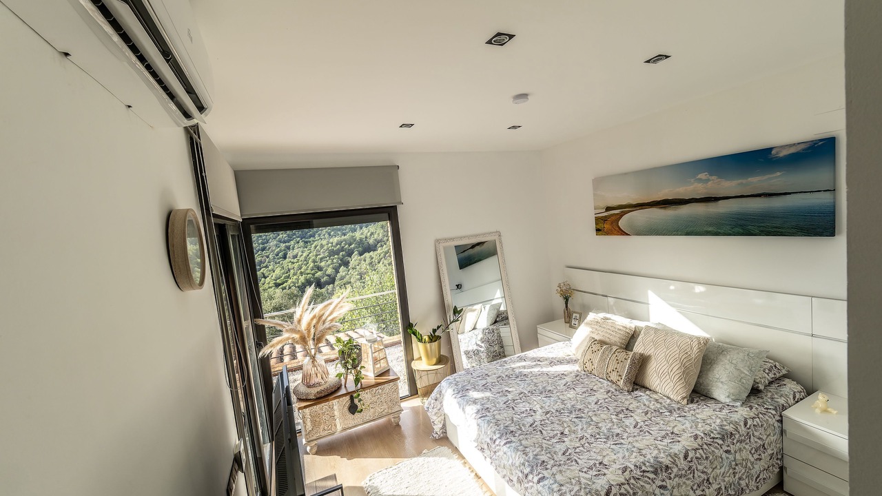Photo of Bedroom in Vacarisses