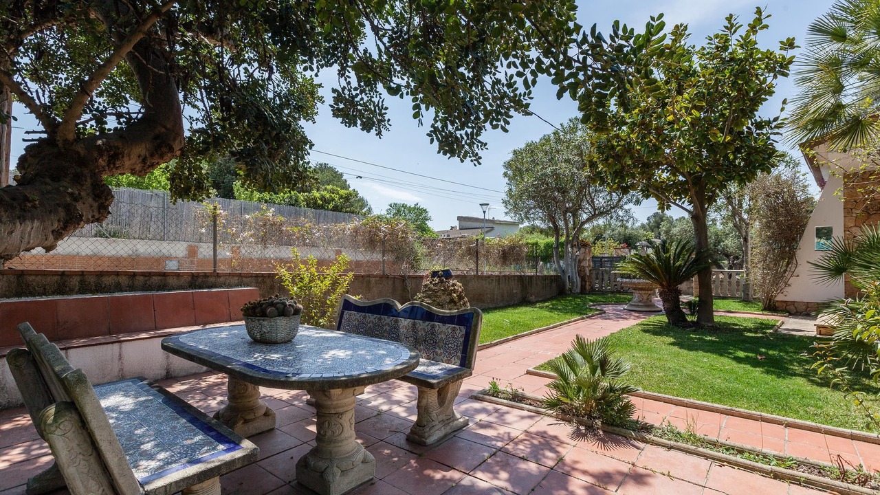 Photo of Outdoor in Castellet i la Gornal