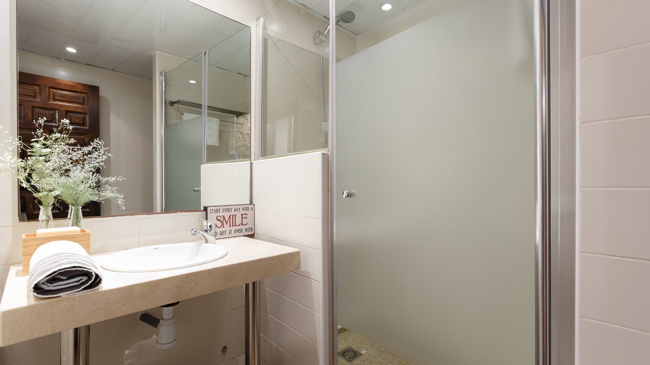 Photo of Bathroom in El Born