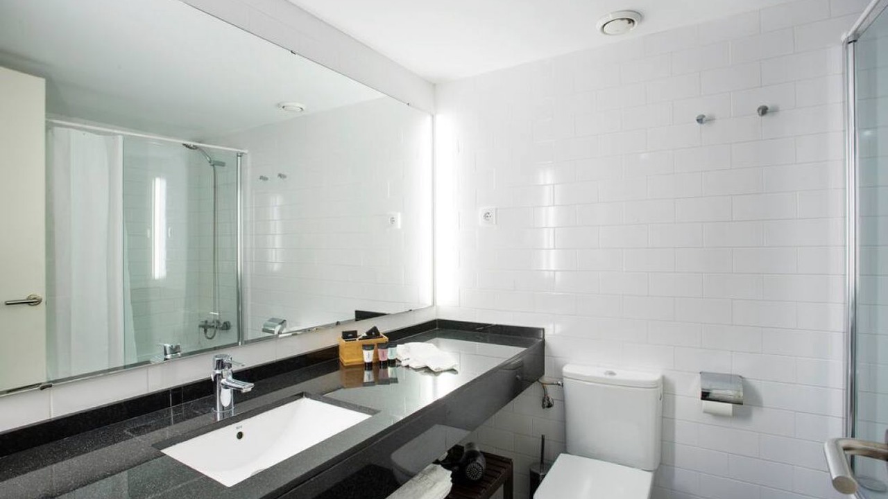 Photo of Bathroom in Poblenou