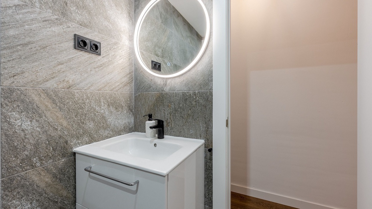 Photo of Bathroom in Les Corts