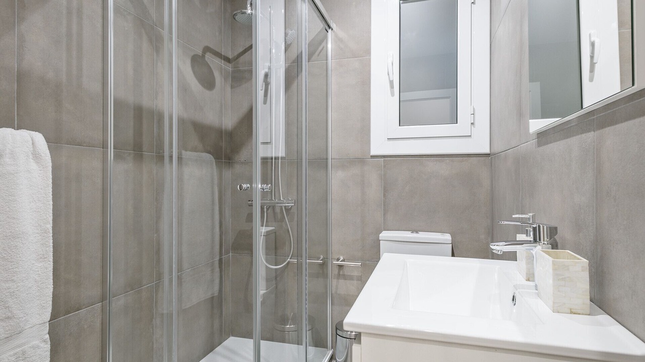 Photo of Bathroom in Les Corts