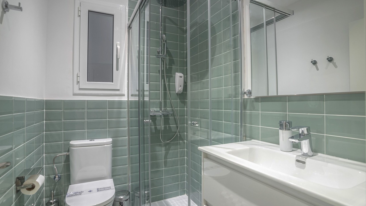 Photo of Bathroom in Les Corts