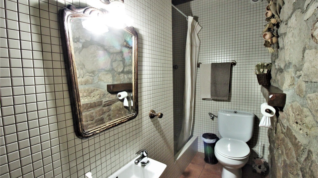 Photo of Bathroom in Perafita