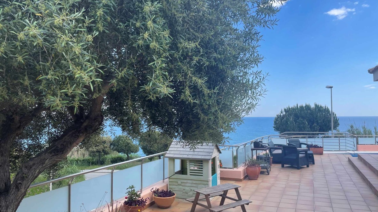 Photo of Patio Balcony in Sant Pol De Mar