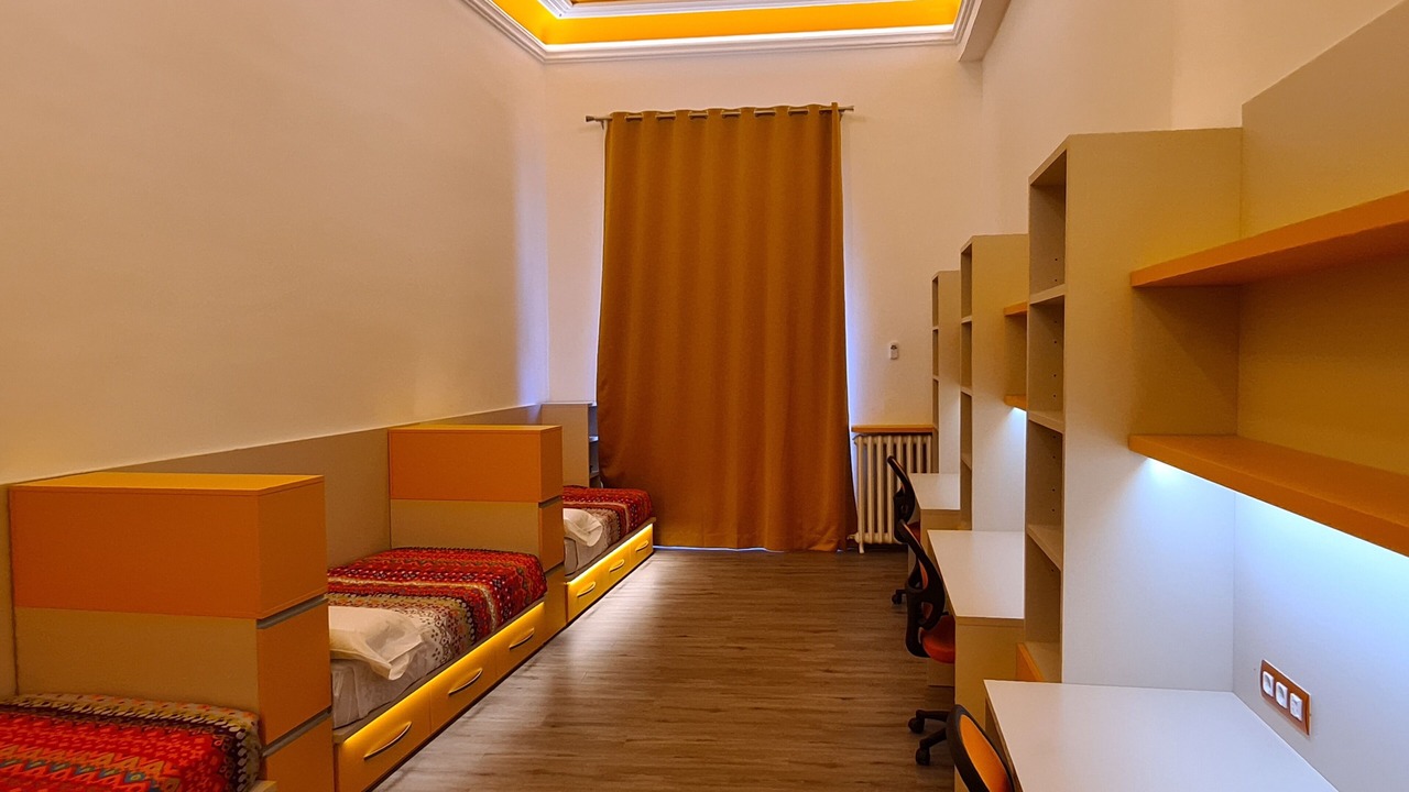 Photo of Bedroom in Vic