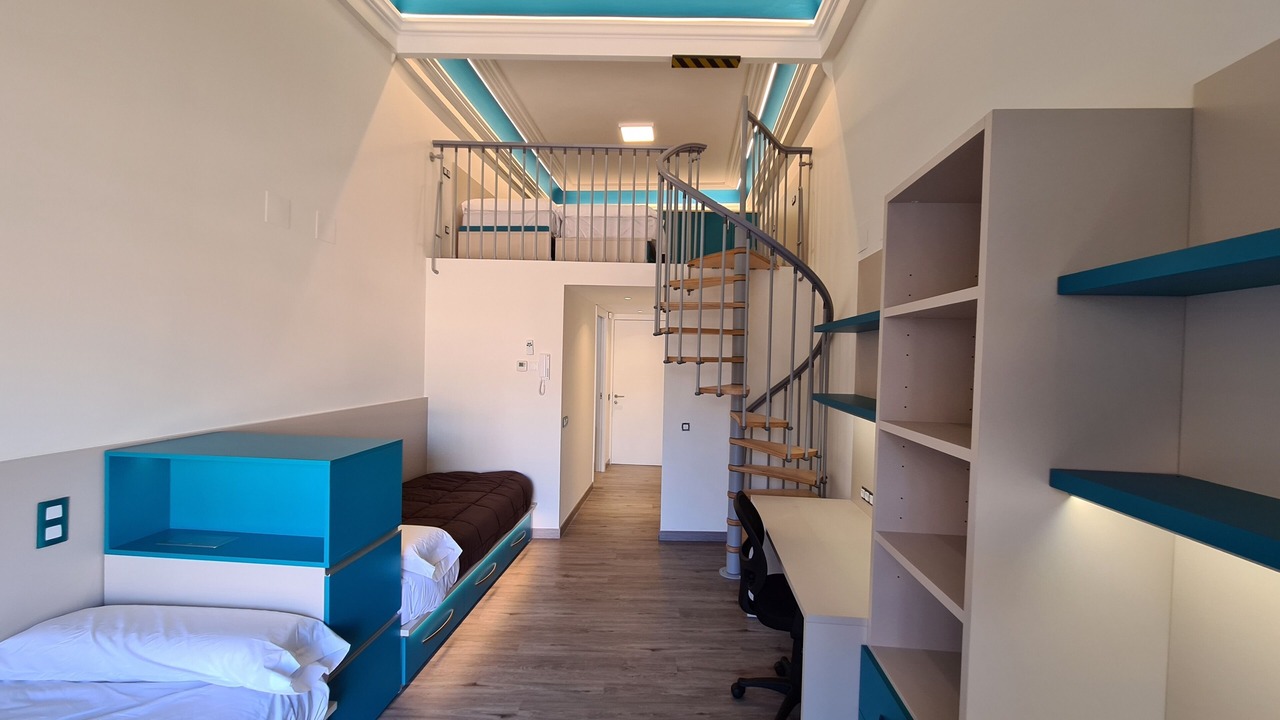 Photo of Bedroom in Vic