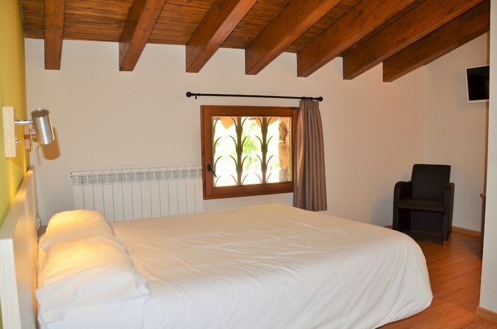 Photo of Bedroom in Cercs