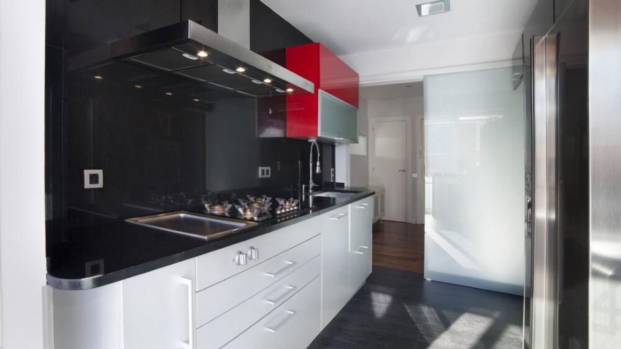 Photo of Kitchen in Les Corts