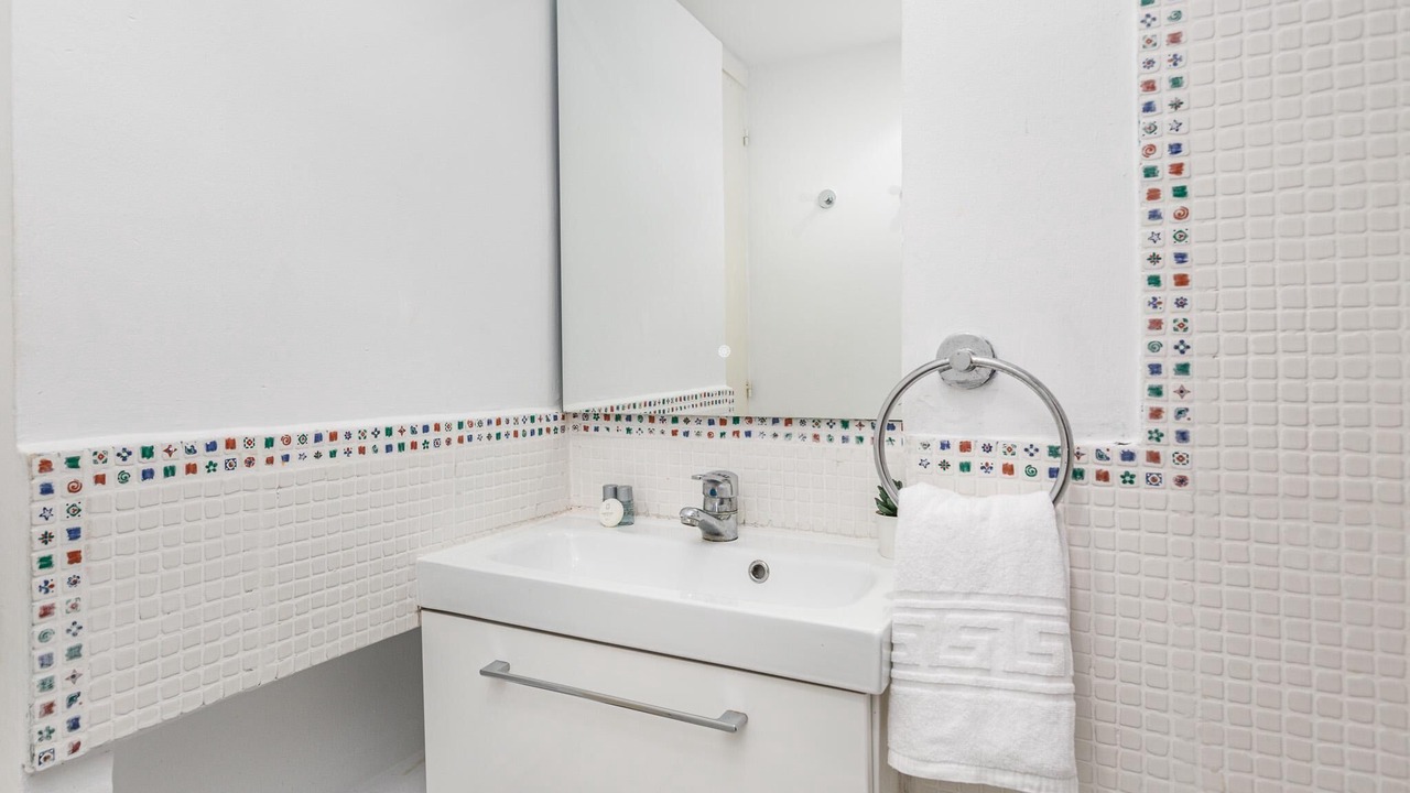 Photo of Bathroom in Poblenou
