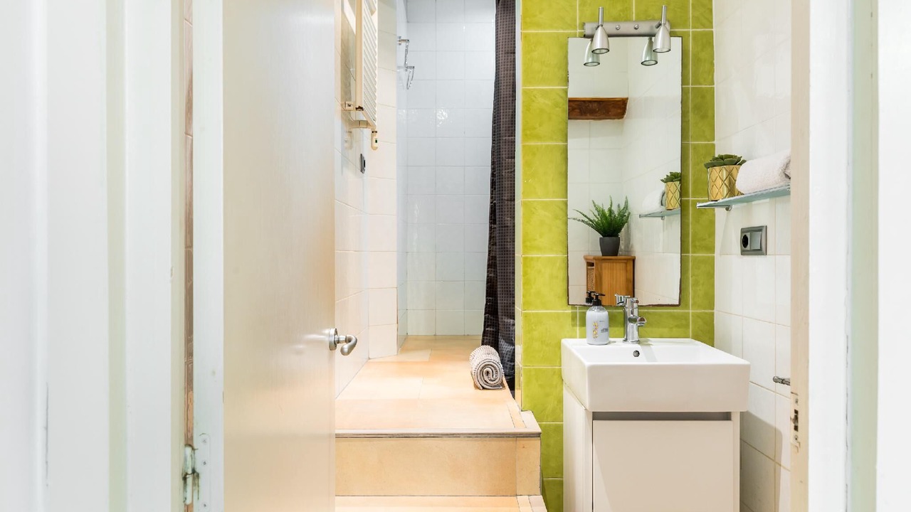 Photo of Bathroom in Poblenou