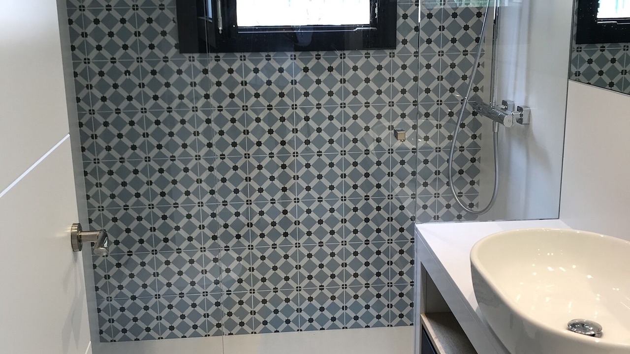 Photo of Bathroom in Cubelles