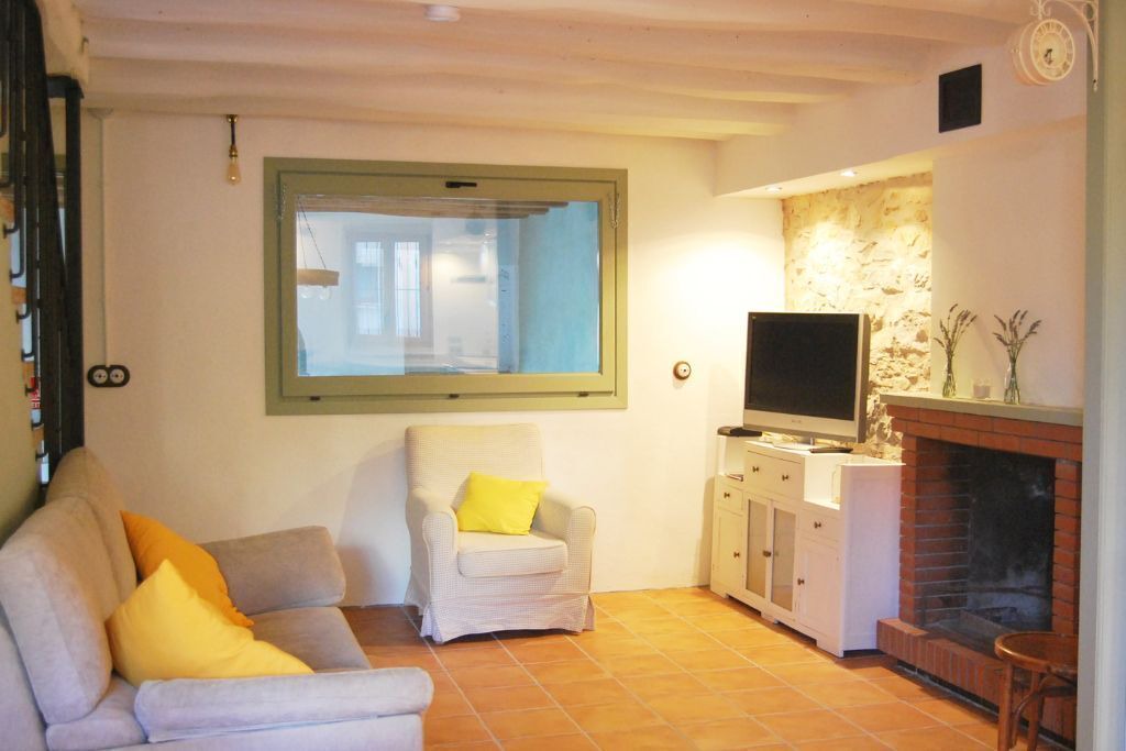 Photo of Livingroom in Mediona