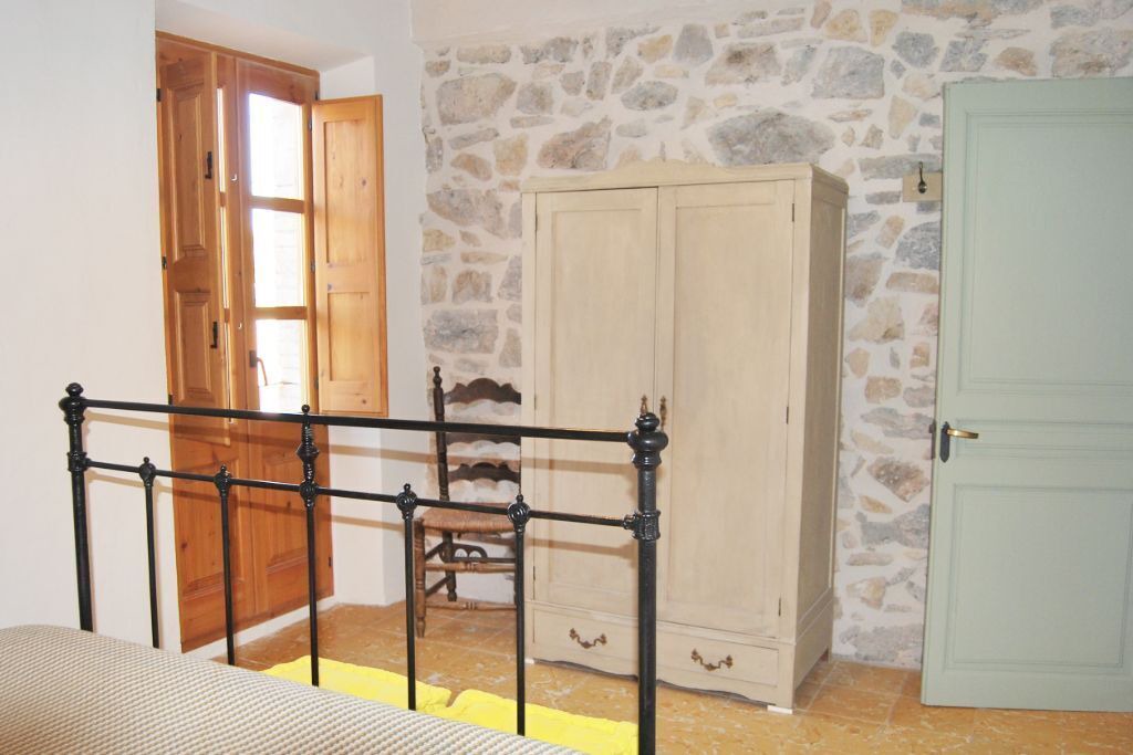 Photo of Bedroom in Mediona