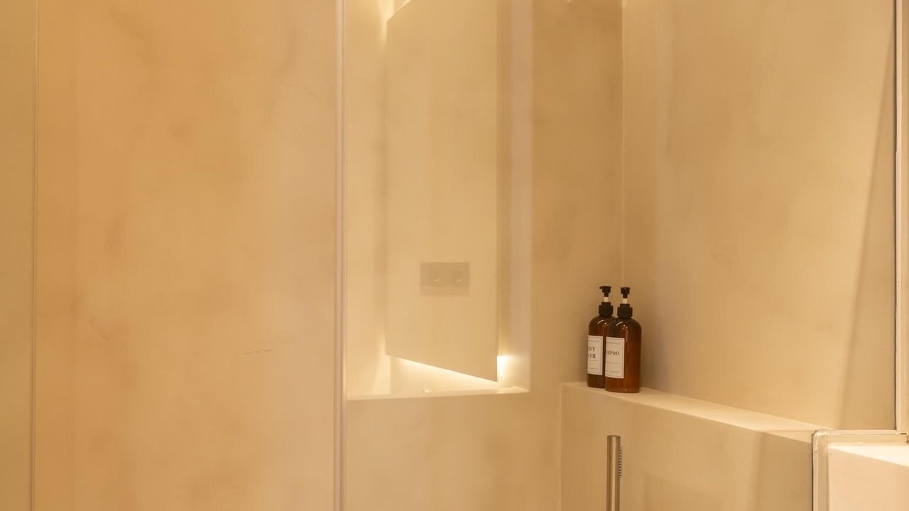 Photo of Bathroom in El Born