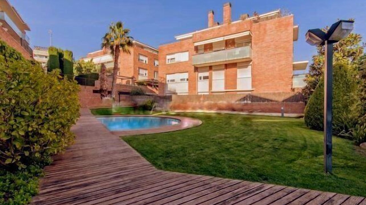 Photo of Outdoor in Tiana