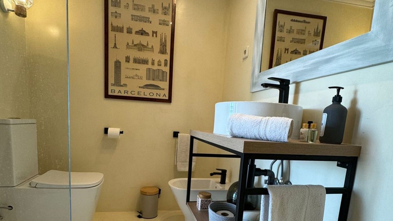 Photo of Bathroom in La Vila Olimpica del Poblenou