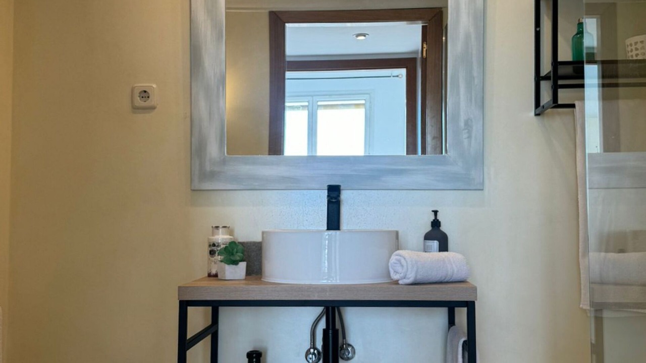 Photo of Bathroom in La Vila Olimpica del Poblenou