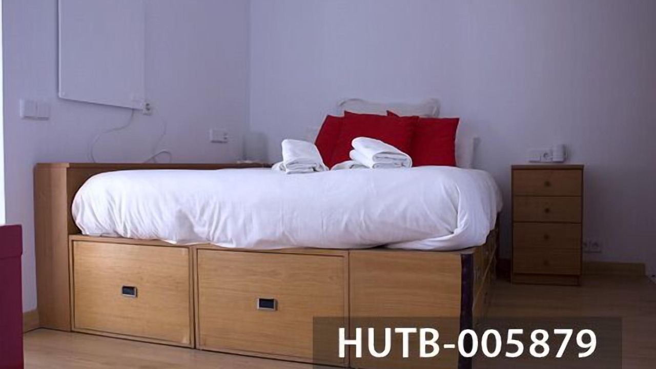 Photo of Bedroom in el Camp d'en Grassot i Gracia Nova
