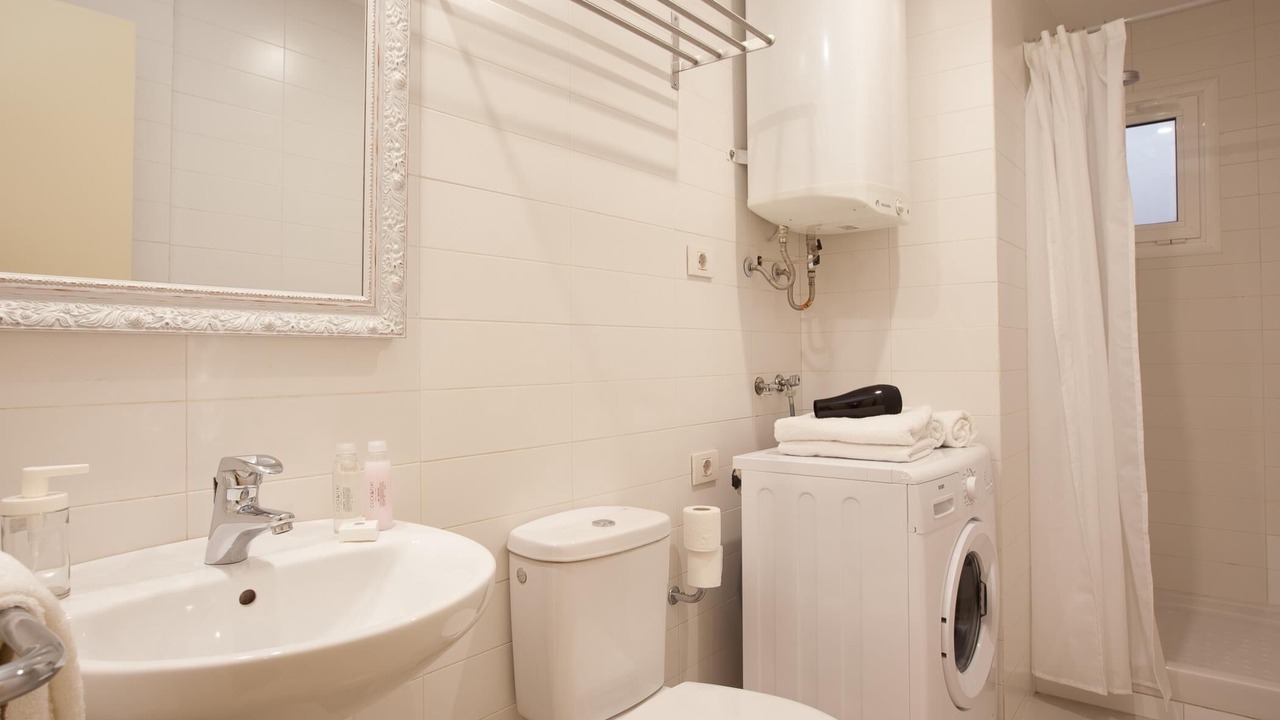 Photo of Bathroom in El Port