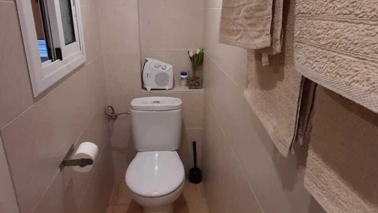 Photo of Bathroom in Sants