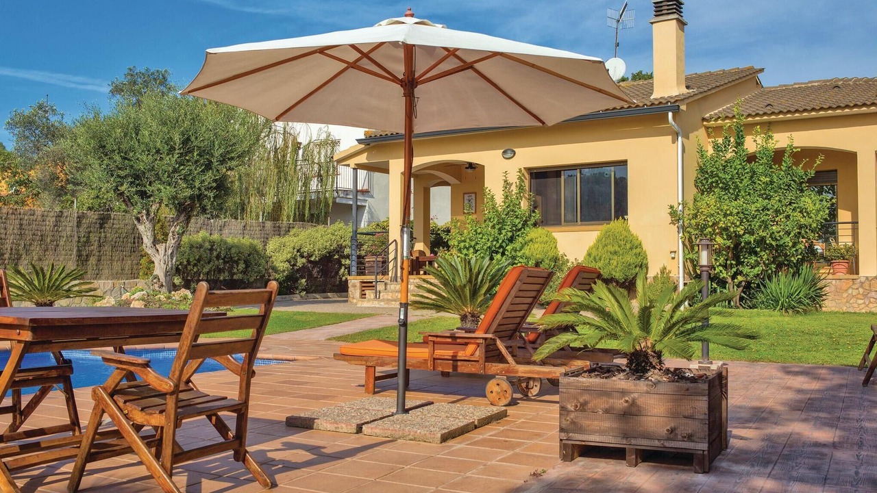 Photo of Patio Balcony in El Mas Mora